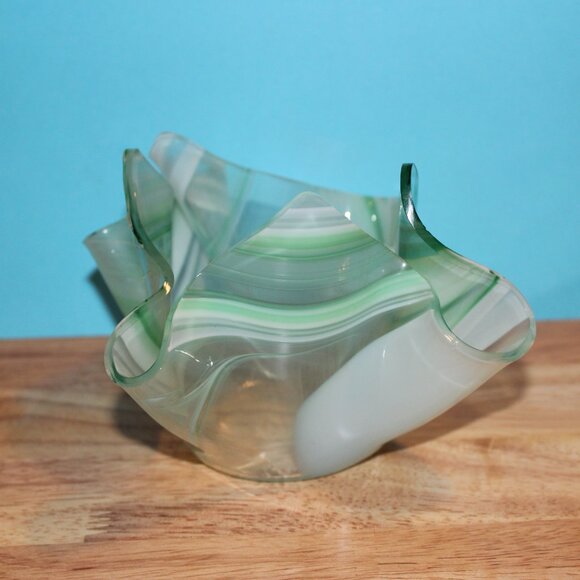 Green Art Glass Vase Signed D. Everson 2011 Handblown Ribbon Glass Handkerchief - Picture 3 of 5